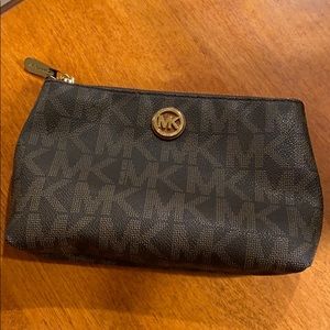 Michael Kors small pouch/clutch